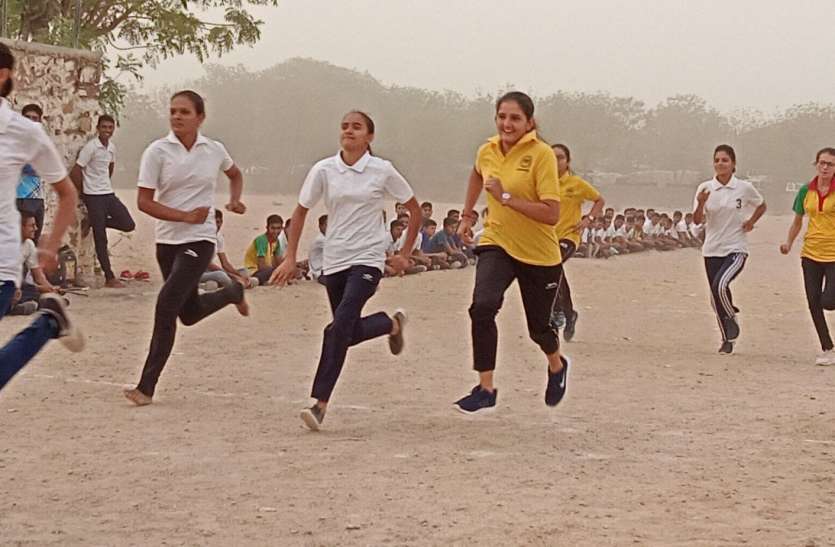 खेल प्रतियोगिताओं में दिखाया दमखम खेल प्रतियोगिताओं में दिखाया दमखम