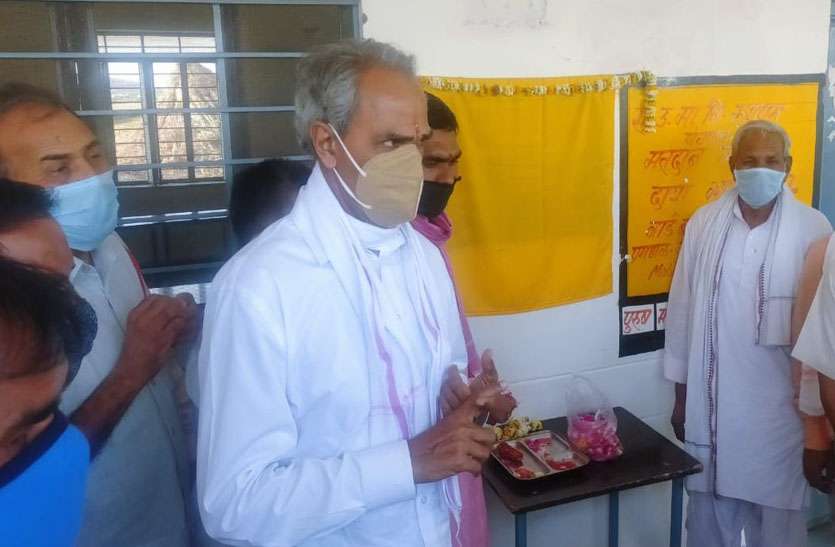 विधायक हरिश मीना ने किया कक्षा-कक्ष का लोकार्पण विधायक हरिश मीना ने किया कक्षा-कक्ष का लोकार्पण