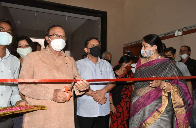 एस्ट्रोफोटोग्राफी वर्कशॉप, स्कल्पचर एग्जिबिशन और प्ले का हुआ आयोजन एस्ट्रोफोटोग्राफी वर्कशॉप, स्कल्पचर एग्जिबिशन और प्ले का हुआ आयोजन