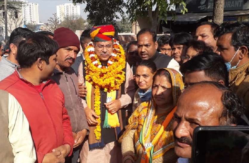 Rajasthan BJP Incharge Satish Poonia Sahada Rajsamand visit Satish Poonia : सहाड़ा-राजसमंद उपचुनाव क्षेत्रों के दौरे पर BJP प्रदेशाध्यक्ष, जानें क्या रहेगा ख़ास?