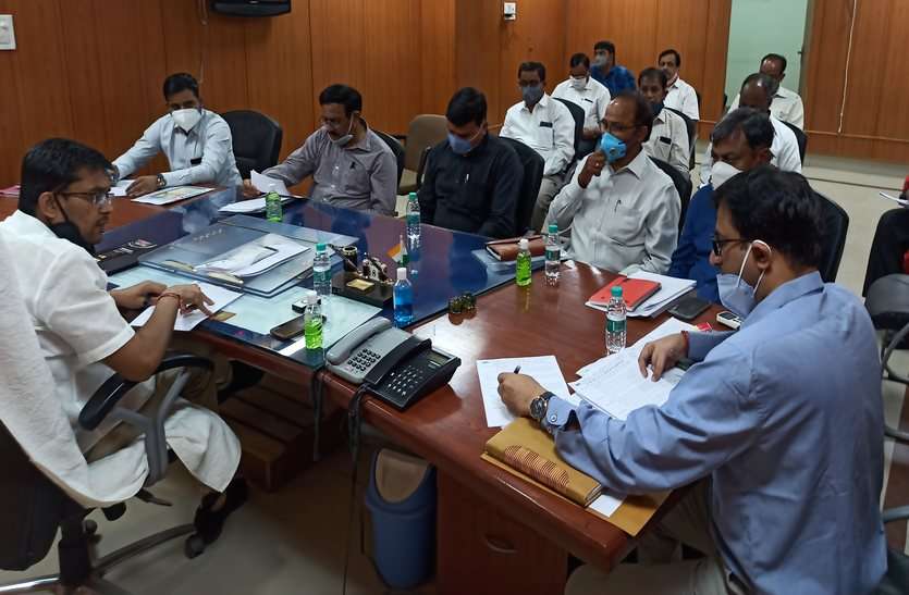 न्यास बनाएगा खेल गांव, नाइट टूरिज्म को मिलेगा बढ़ावा न्यास बनाएगा खेल गांव, नाइट टूरिज्म को मिलेगा बढ़ावा