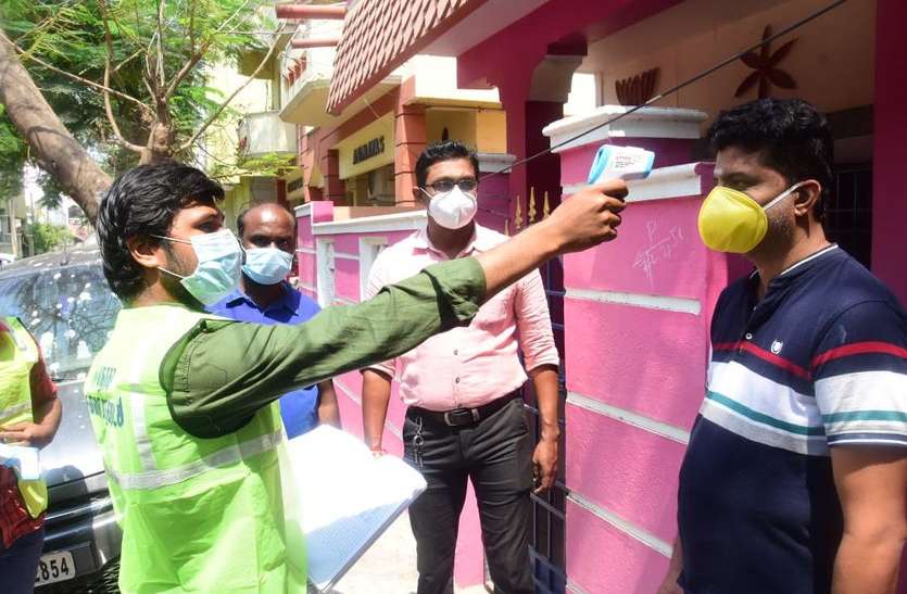 Tamilnadu में 10 अप्रेल से भीड़ जुटाऊ आयोजनों पर रोक Tamilnadu में 10 अप्रेल से भीड़ जुटाऊ आयोजनों पर रोक