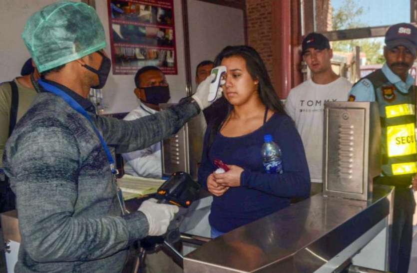 corona_case.jpg देश में कोरोना विस्फोट: 24 घंटों में 1.45 लाख से अधिक केस, 794 लोगों ने तोड़ा दम
