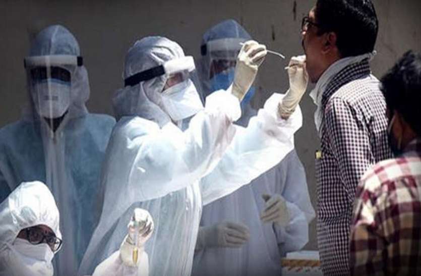 Coronavirus in UP Coronavirus in UP: कहां तक जाएगा कोरोना का ग्राफ, एक दिन में हुए 27426 संक्रमित, 103 की मौत