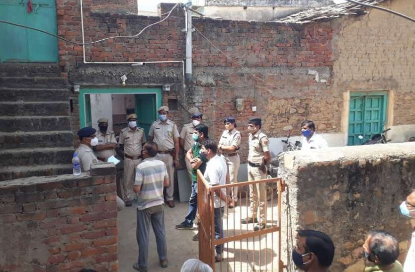 उदयपुर में डबल मर्डर, बुजुर्ग दम्पति को मार गए बदमाश उदयपुर में डबल मर्डर, बुजुर्ग दम्पति को मार गए बदमाश