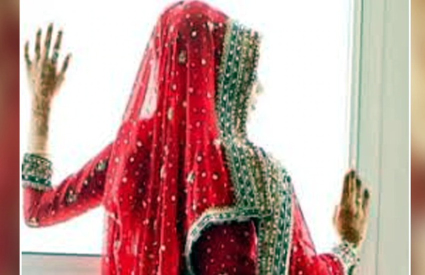Police will take the robbed bride on remand to Mumbai