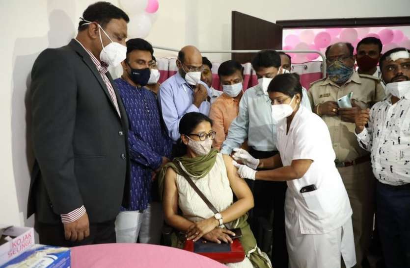 कर्नाटक में कोरोना टीका उत्सव शुरू कर्नाटक में कोरोना टीका उत्सव शुरू