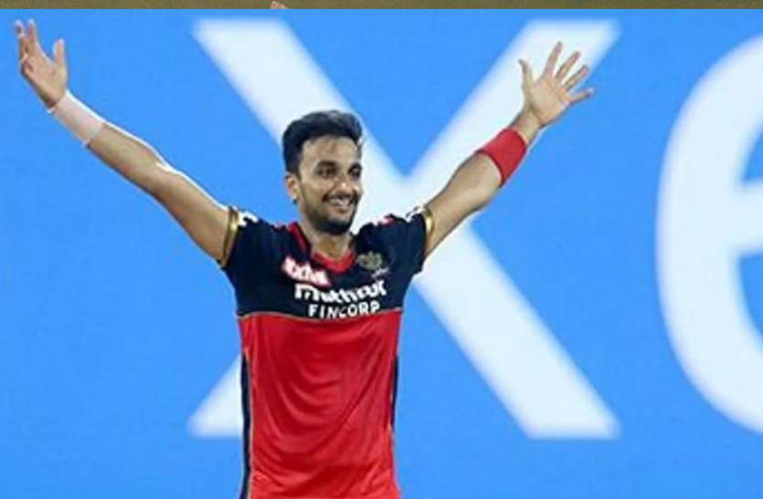 harshal patel IPL 2021: 3 साल बाद हर्षल पटेल ने निकाली भड़ास, कहा— अपमानित का ऐसे लिया बदला