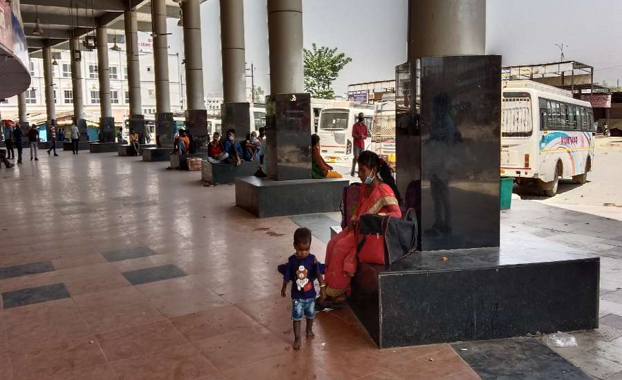 Interstate bus stand