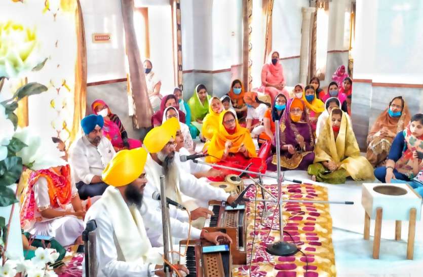 दीवान सजा, श्री अखंड पाठ साहिब का भोग भरा दीवान सजा, श्री अखंड पाठ साहिब का भोग भरा