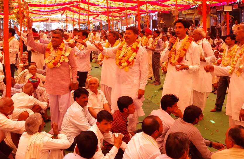 गौरवशाली विरासत पर अस्तित्व का संकट, हेला ख्याल संगीत दंगल पर कोरोना का लगा ग्रहण गौरवशाली विरासत पर अस्तित्व का संकट, हेला ख्याल संगीत दंगल पर कोरोना का लगा ग्रहण
