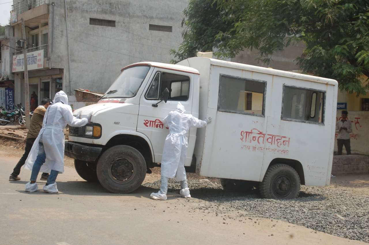 कोरोना अब बेकाबू, सात की मौत 197 नए पॉजिटिव