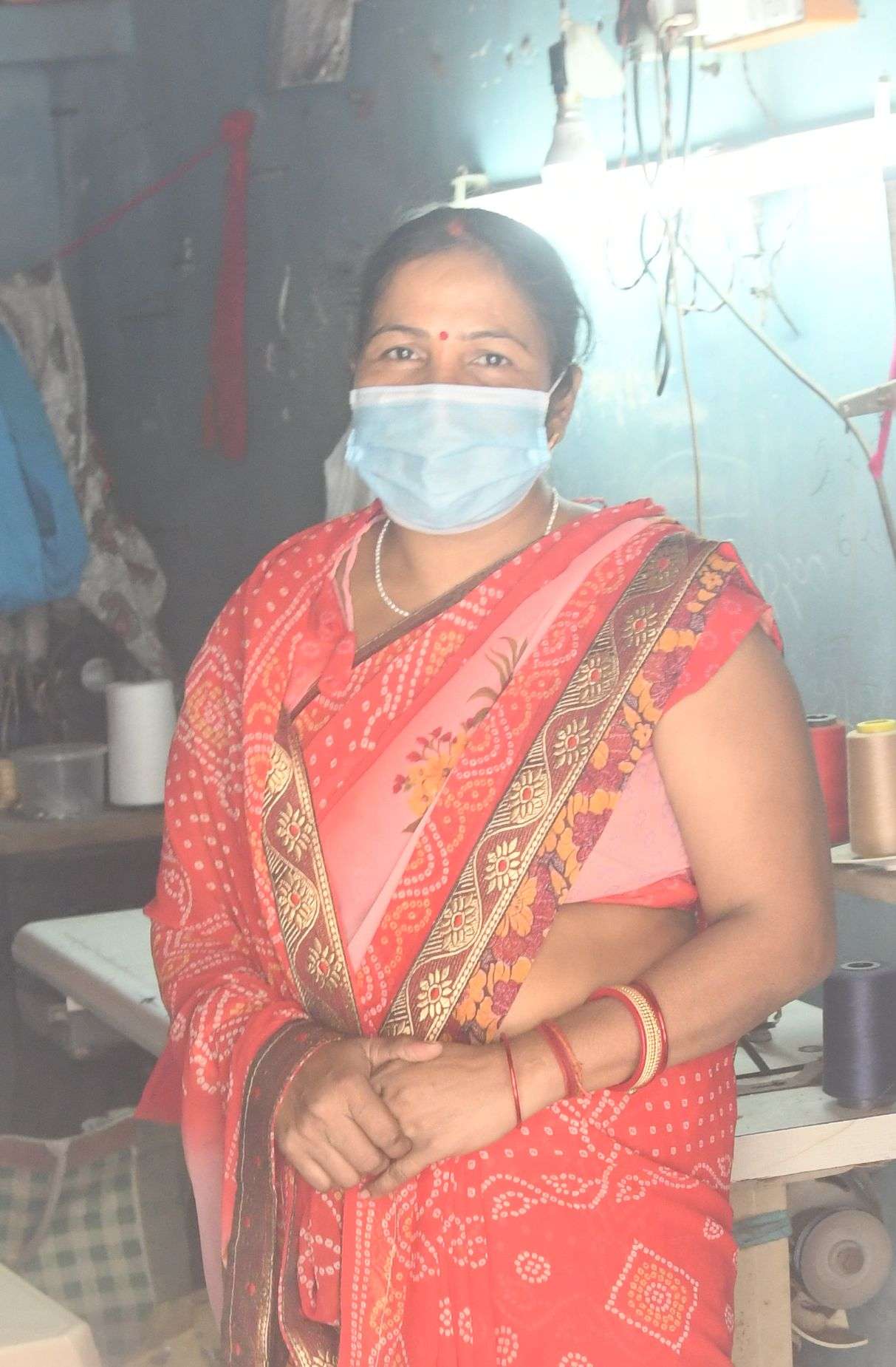 COVID 19 IN SURAT : श्रमिक बस्तियों में पसरने लगा सन्नाटा, आधे से अधिक गए गांव, बचे हुए भी परेशान