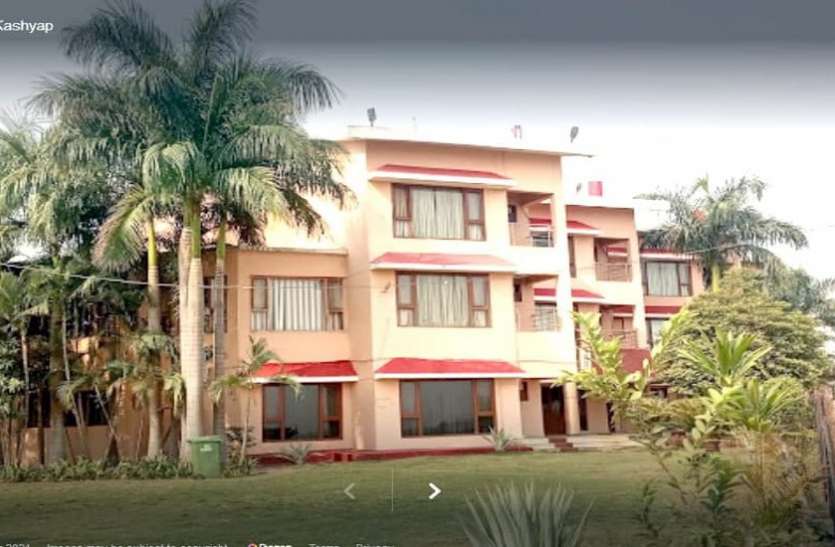 असम के मेहमानों का 'बस्तर दर्शनÓ वायरल असम के मेहमानों का 'बस्तर दर्शनÓ वायरल