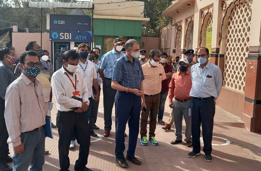 रेलवे में आज से पचास फीसदी कार्मिक, शाम चार बजे तक ही होंगे काम रेलवे में आज से पचास फीसदी कार्मिक, शाम चार बजे तक ही होंगे काम