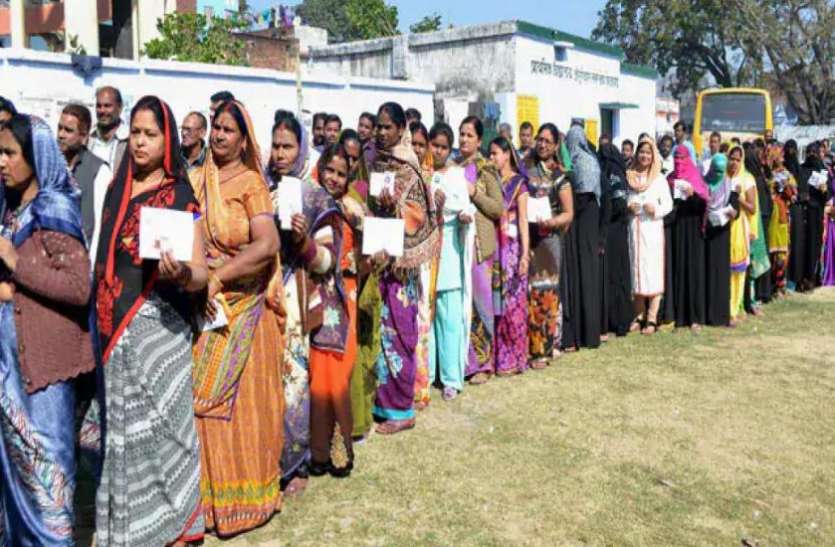 assembly_elections_2021_live_updates.jpeg Assembly Elections 2021 Live Updates: बंगाल में पांचवें चरण और 10 राज्यों की 12 सीटों पर मतदान संपन्न