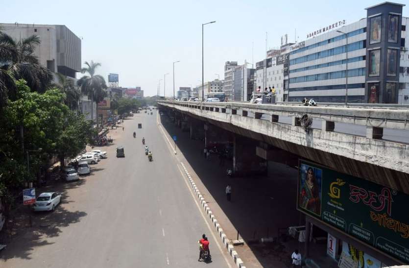 SURAT KAPDA MANDI: सेल्फ लॉकडाउन से रिंगरोड पर पसरा सन्नाटा SURAT KAPDA MANDI: अब सात दिन के स्वैच्छिक लॉकडाउन की अपील!