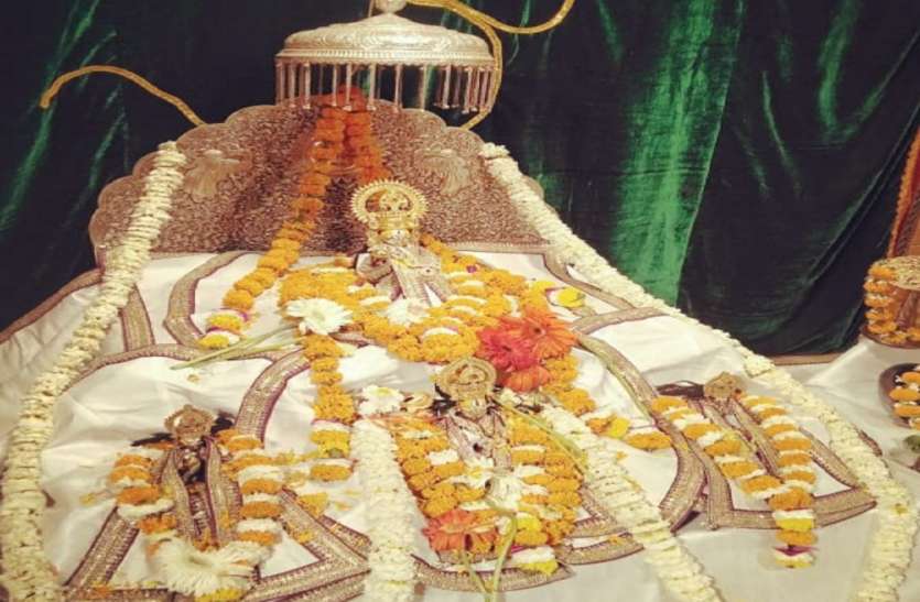 श्री राम जन्मोत्सव पर सिर्फ परंपरा का होगा निर्वाह Ram Mandir : श्री राम जन्मोत्सव पर सिर्फ परंपरा का होगा निर्वाह