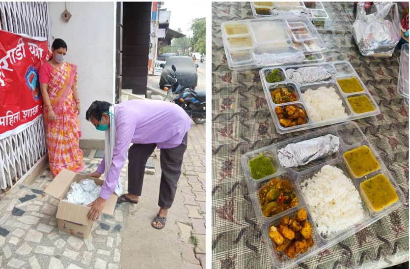 Food कोविड मरीजों को हर दिन खाना खिला रहीं महिलाएं, इन नंबरों पर कॉल कर भोजन पा सकते हैं जरूरतमंद