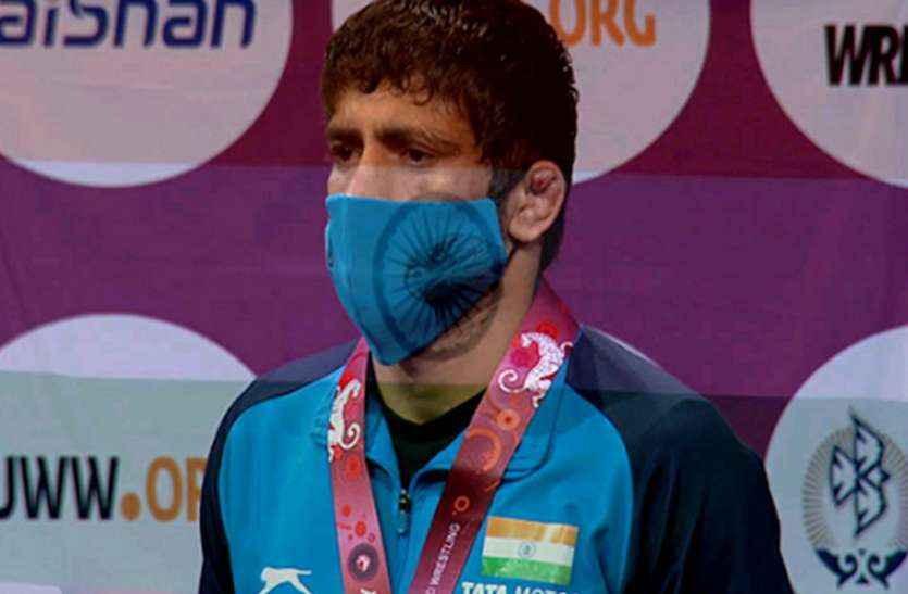 ravi_dahiya.jpg एशियाई कुश्ती प्रतियोगिता : रवि दहिया ने जीता स्वर्ण पदक, बजरंग पूनिया को रजत पदक