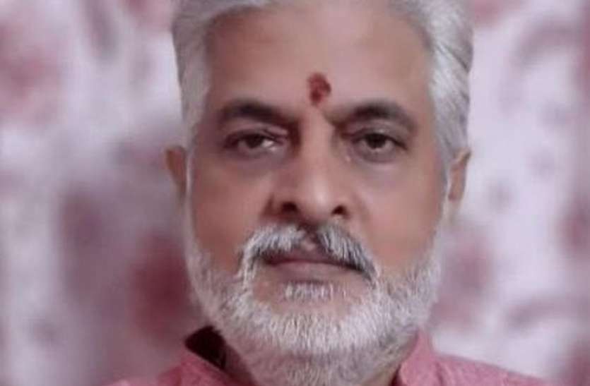 ज्योतिषियों की नजर में एक माह और रहेगा कोरोना का प्रकोप ज्योतिषियों की नजर में एक माह और रहेगा कोरोना का प्रकोप