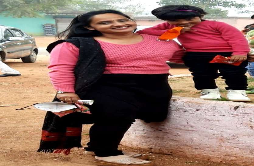 पुरुषों के वर्चस्व वाले ऑर्थोपेडिक सर्जरी में कदम रखने वाली छत्तीसगढ़ की पहली महिला डॉक्टर, पढि़ए सफलता की कहानी