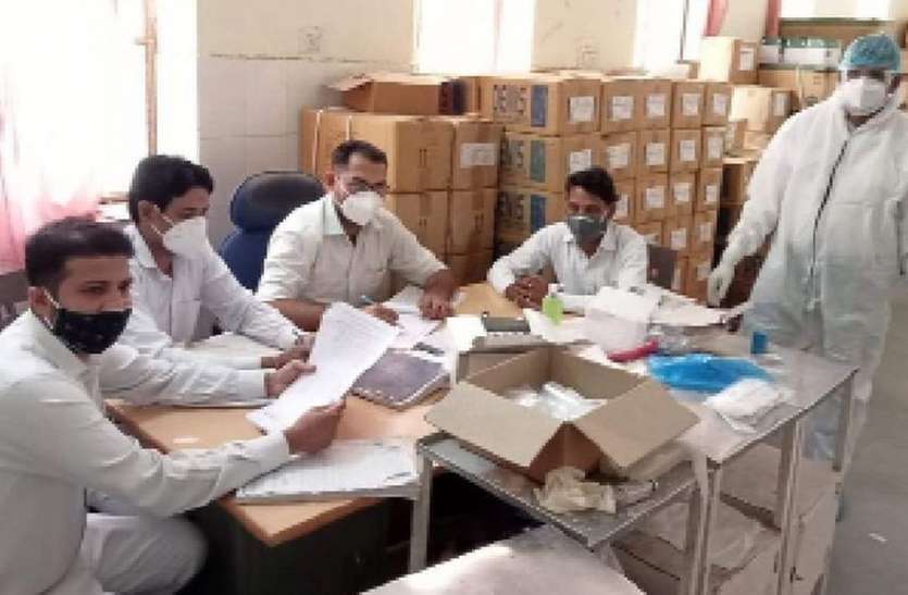 बढ़ता जा रहा है कोरोना पॉजिटिव का आंकड़ा बढ़ता जा रहा है कोरोना पॉजिटिव का आंकड़ा