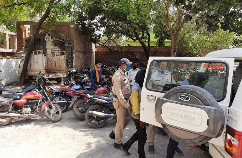 patrika पत्नी की आबरु बचाने के लिए युवक ने न्यौछावर कर दिये प्राण