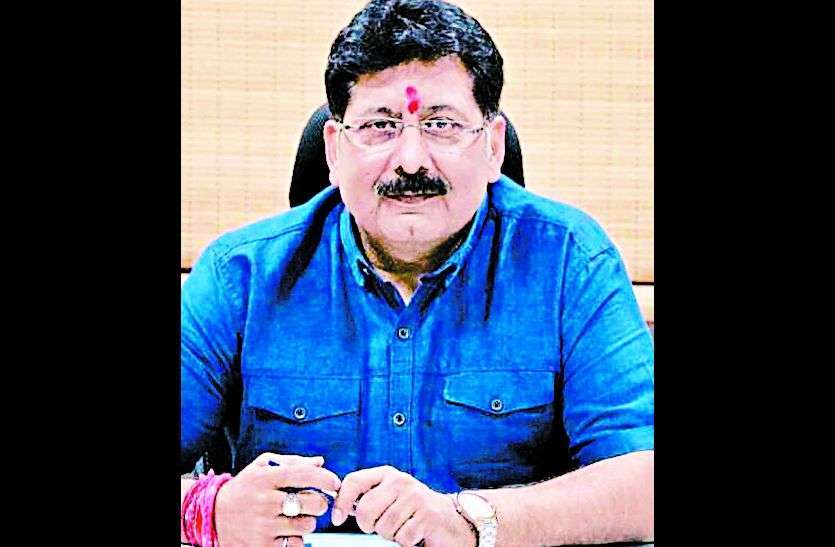 राजेन्द्र भट्ट उदयपुर के नए संभागीय आयुक्त राजस्थान में आठ आइएएस बदले : राजेन्द्र भट्ट उदयपुर के नए संभागीय आयुक्त, उपाध्याय देवस्थान में