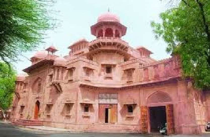 स्कूलों में 22 अप्रेल से 6 जून तक ग्रीष्मावकाश घोषित स्कूलों में 22 अप्रेल से 6 जून तक ग्रीष्मावकाश घोषित