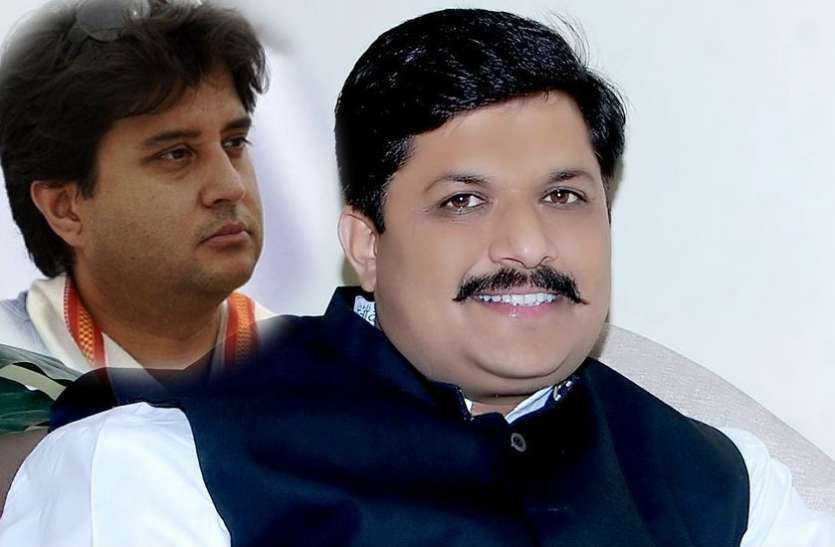 KP Yadav, MP, active in Guna after Scindia, Sanju सिंधिया, संजू के बाद गुना में सक्रिय हुए सांसद केपी यादव