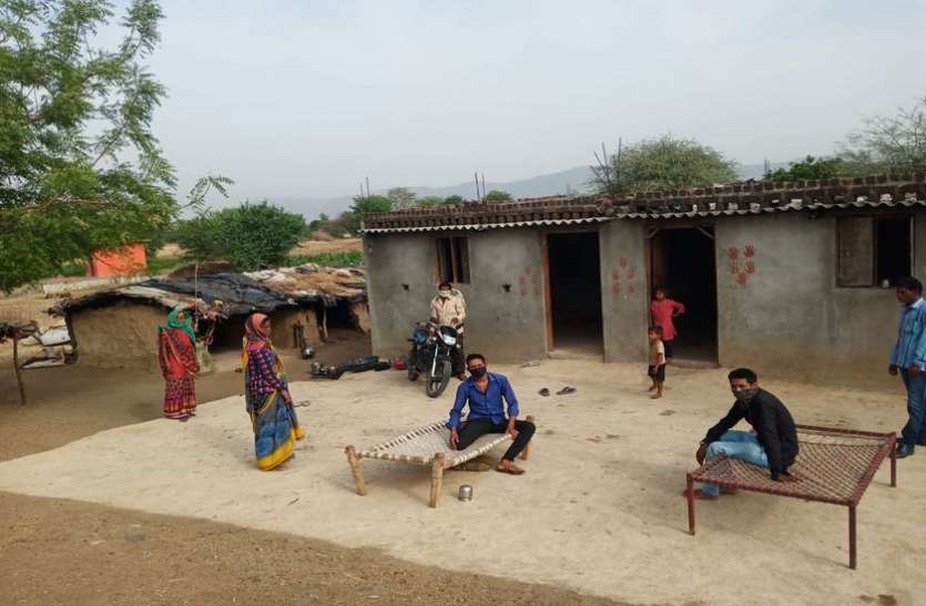यहां मकानों में भी है सोशल डिस्टेंस यहां मकानों में भी है सोशल डिस्टेंस