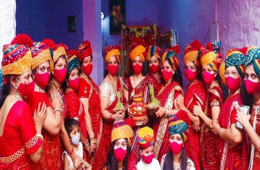 सादगीपूर्ण तरीके से की गई गवर माता की 'भोळावणी सादगीपूर्ण तरीके से की गई गवर माता की 'भोळावणी