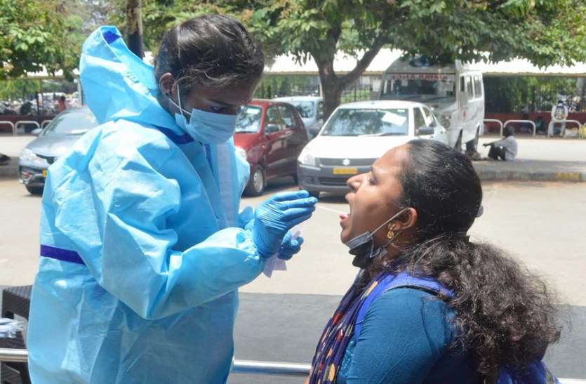 swab_test_06_1.jpg कर्नाटक में बेकाबू कोरोना, 25 हजार के पार पहुंचे नए मामले