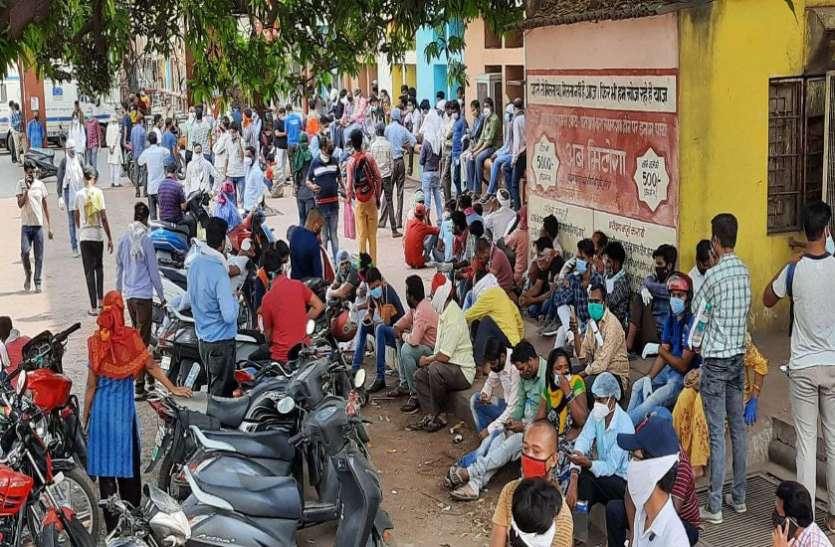 छत्तीसगढ़ : पहली बार मौतों का आंकड़ा 200 पार छत्तीसगढ़ : पहली बार मौतों का आंकड़ा 200 पार
