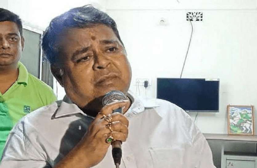 kajal sinha पश्चिम बंगाल : टीएमसी के प्रत्याशी काजल सिन्हा का कोरोना से निधन