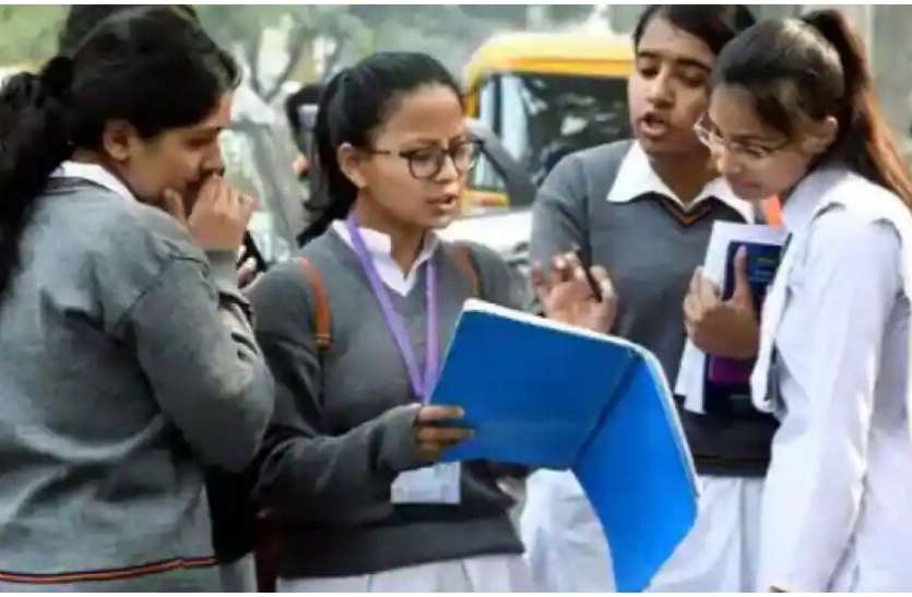 TDP demands govt to postpone class 10th and intermediate examinations AP Inter Exam 2021: टीडीपी की सरकार से 10वीं और 12वीं बोर्ड परीक्षाओं को स्थगित करने की मांग, पढ़ें पूरी डिटेल्स
