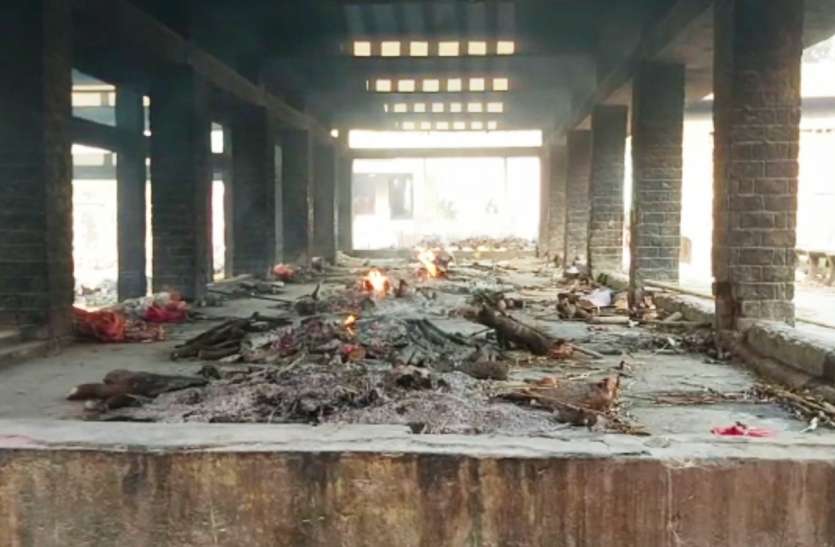 death इस साल के अप्रैल में तीन माह से भी अधिक हुई मौतें, अभी नहीं सुधरे तो भयावह होंगे हालात