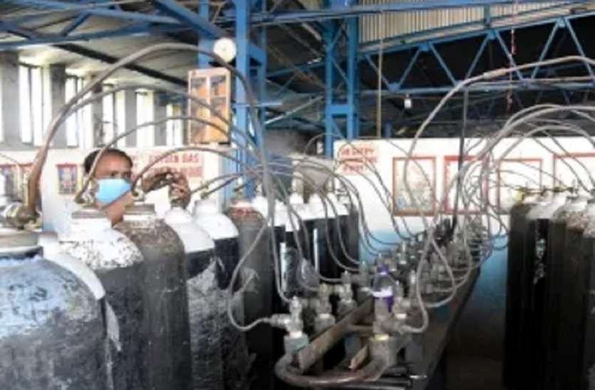 खुशखबर : कानपुर में लगेंगे 20 ऑक्सीजन प्लांट, मददगार बने सरकारी अफसर खुशखबर : कानपुर में लगेंगे 20 ऑक्सीजन प्लांट, मददगार बने सरकारी अफसर