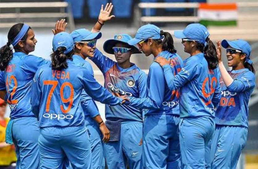 womans_cricket_team.jpg भारतीय महिला क्रिकेट टीम के मुख्य कोच पद के लिए 5 महिला उम्मीदवार मैदान में