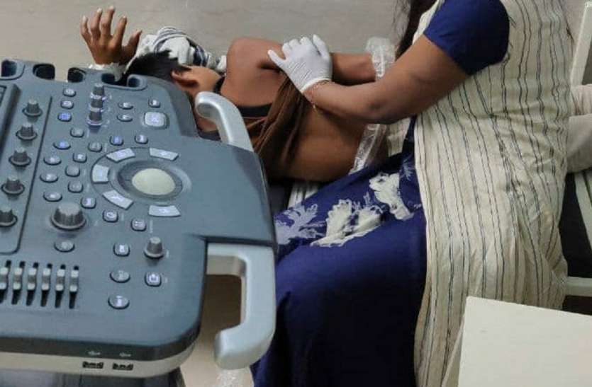 परिवार का दबाव था, नौकरी छोडऩे वाली थी, लड़कर बदला फैसला, हजारों मरीजों की दी नई जिंदगी परिवार का दबाव था, नौकरी छोडऩे वाली थी, लड़कर बदला फैसला, हजारों मरीजों की दी नई जिंदगी