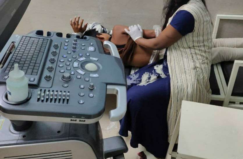 परिवार का दबाव था, नौकरी छोडऩे वाली थी, लड़कर बदला फैसला, हजारों मरीजों की दी नई जिंदगी परिवार का दबाव था, नौकरी छोडऩे वाली थी, लड़कर बदला फैसला, हजारों मरीजों की दी नई जिंदगी