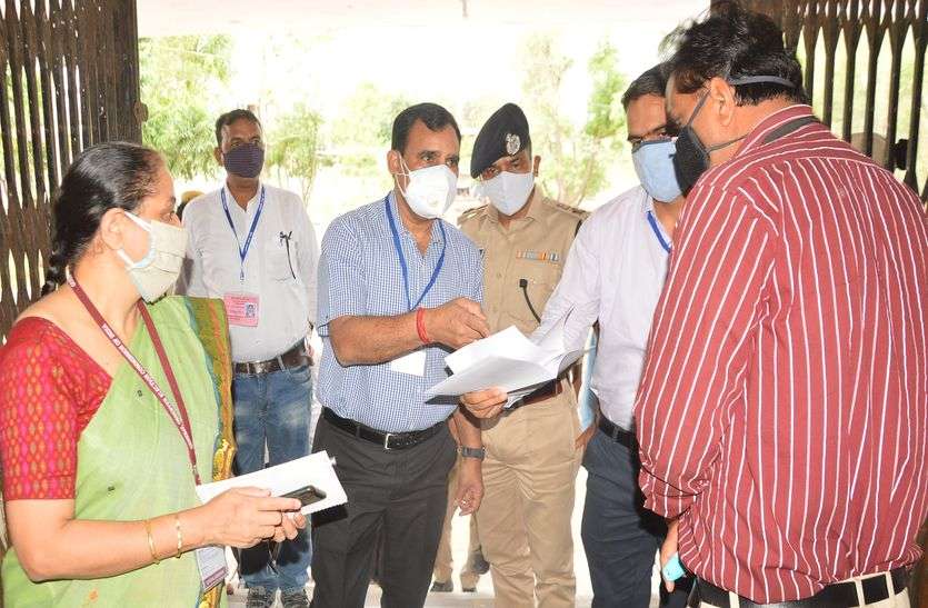 सुजानगढ़ विधानसभा उपचुनाव: कांग्रेस-आरएल में कांटे की टक्कर सुजानगढ़ विधानसभा उपचुनाव: कांग्रेस-आरएलपी में कांटे की टक्कर