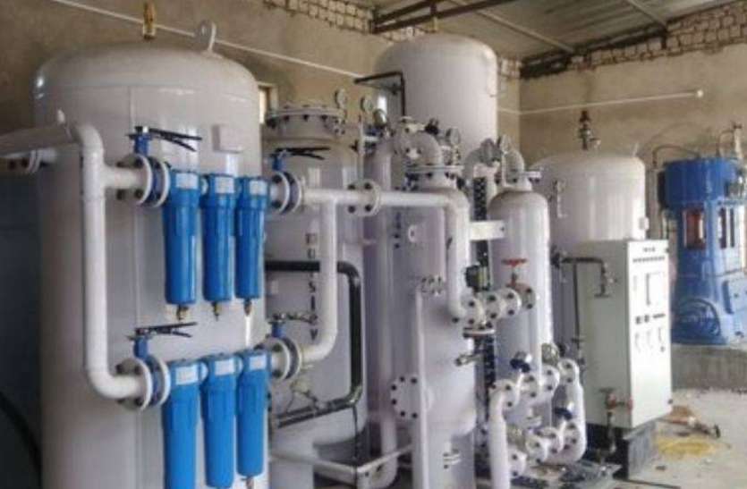 former-mp-kanwar-singh-tanwar-donate-50-lakhs-for-oxygen-plant.jpg Oxygen Crisis को देखते हुए पूर्व सांसद ने दिखाई दरियादिली, ऑक्सीजन प्लांट के लिए दिए 50 लाख