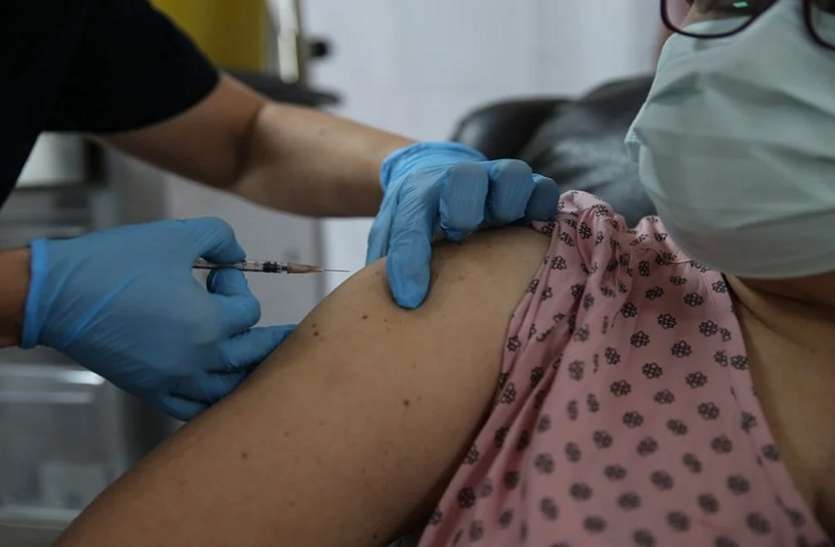 Union Health Ministry Covid vaccine: कोरोना वैक्सीन की पहली खुराक लेने वालों को अब फ्री में मिलेगा दूसरा डोज : स्वास्थ्य मंत्रालय