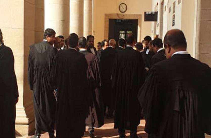 Advocates on Record exam.jpg Advocates on Record Examination 2021:- एओआर परीक्षा को स्थगित करने की उठी मांग, जानिए पूरी डिटेल
