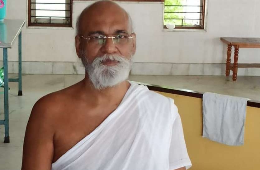 bhavyadarshan.jpg वाणी में सत्य होना जरूरी: आचार्य भव्यदर्शन