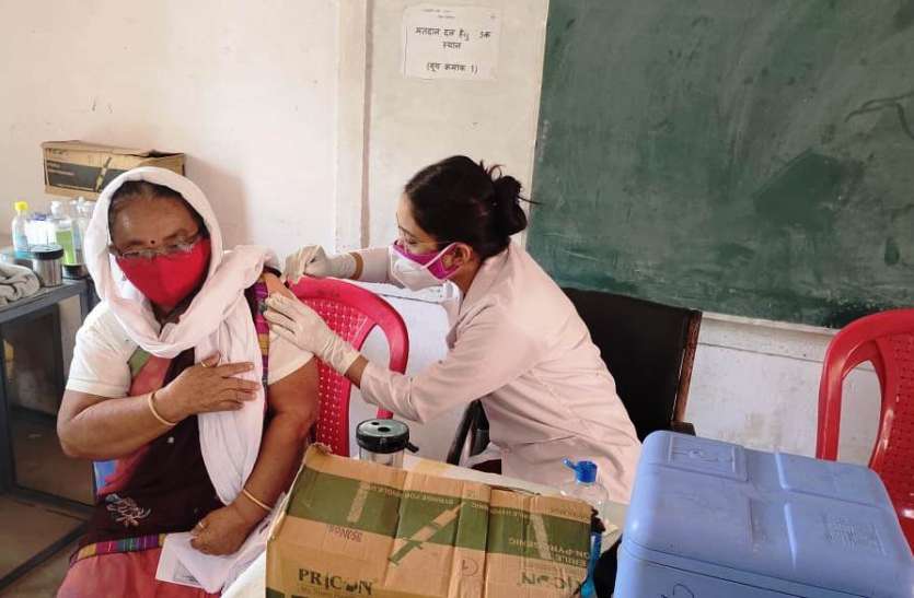 0401nsp13.jpg कोरोना से अभय के लिए 18 से 44 वर्ष तक के लोगों का टीकाकरण आज से