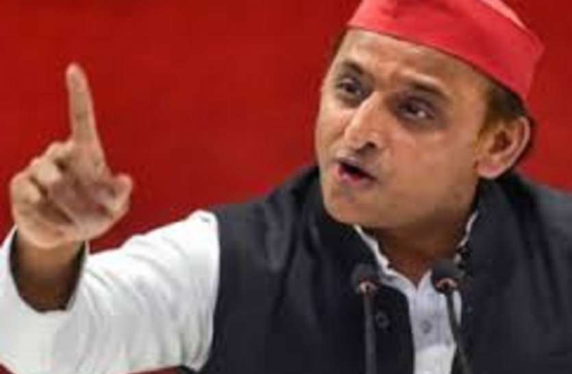 उप्र के गाँव-गाँव तक कोरोना का फैलना बहुत चिंताजनक : अखिलेश यादव उप्र के गाँव-गाँव तक कोरोना का फैलना बहुत चिंताजनक : अखिलेश यादव