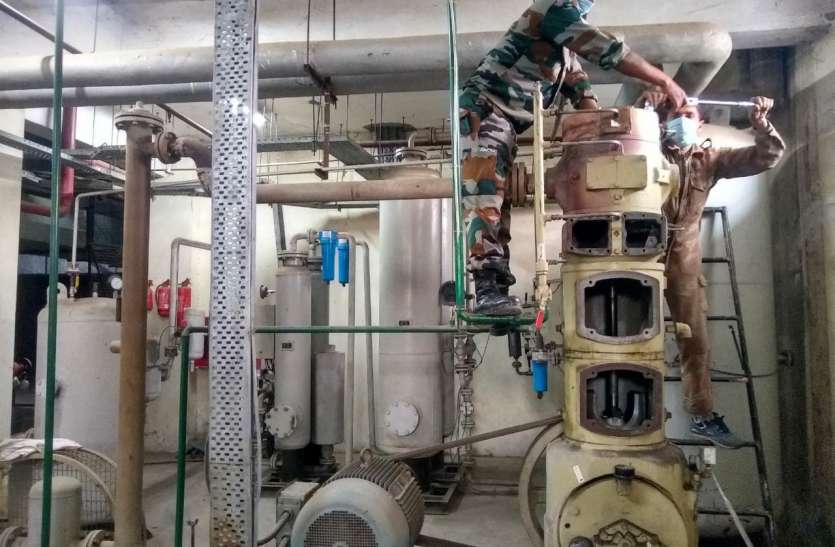 oxygen_plant_2.jpg सहारनपुर मेडिकल कॉलेज में सैन्यकर्मियों ने चालू किया ऑक्सीजन प्लांट